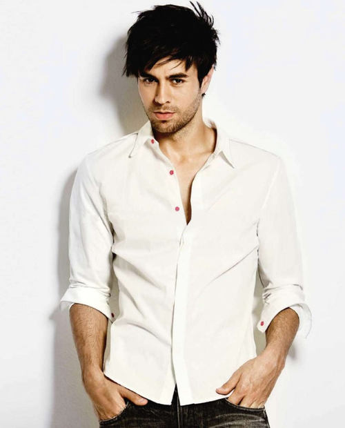 Enrique Iglesias is Nominated for 14 Billboard Latin Awards